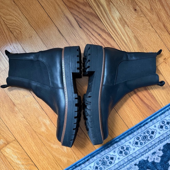 Sam Edelman Laguna Black Chelsea Ankle Boots with Lug Sole Women’s Size 7 - Picture 8 of 11